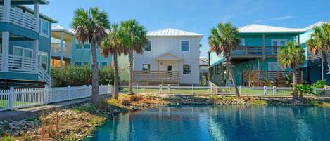 House (3 Bedrooms) | Front of property