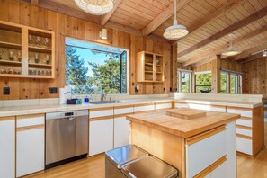 Fridge, microwave, oven, stovetop - Charming 3 BD Family Home for 6  with Ocean Views & Trail Access! (Sea Ranch)