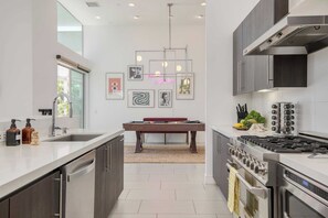 House (1 Bedroom) | Interior