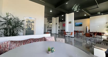Charming studio in beautiful Basseterre with AC, WiFi