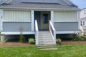 Exterior detail - Walk to Beach & Festivities All Summer at the Jersey Shore! (Long Branch)