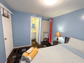 1 bedroom, free WiFi, bed sheets