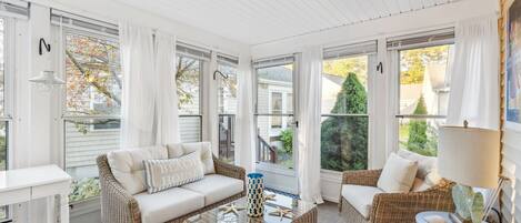 リビング エリア