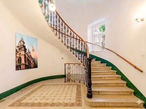 Staircase - Art Living Vienna (Vienna)