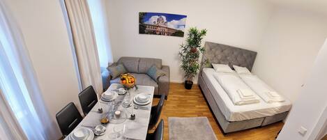 35-inch Smart TV with digital channels