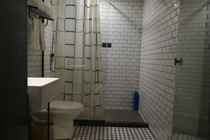 Bathroom - UMYouXuan Gaoxing Hotel (Shanghai Lianhua South Road) (Shanghai)