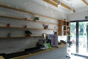 Ảnh chưa phân loại, 4 trong số 21 ảnh, nút