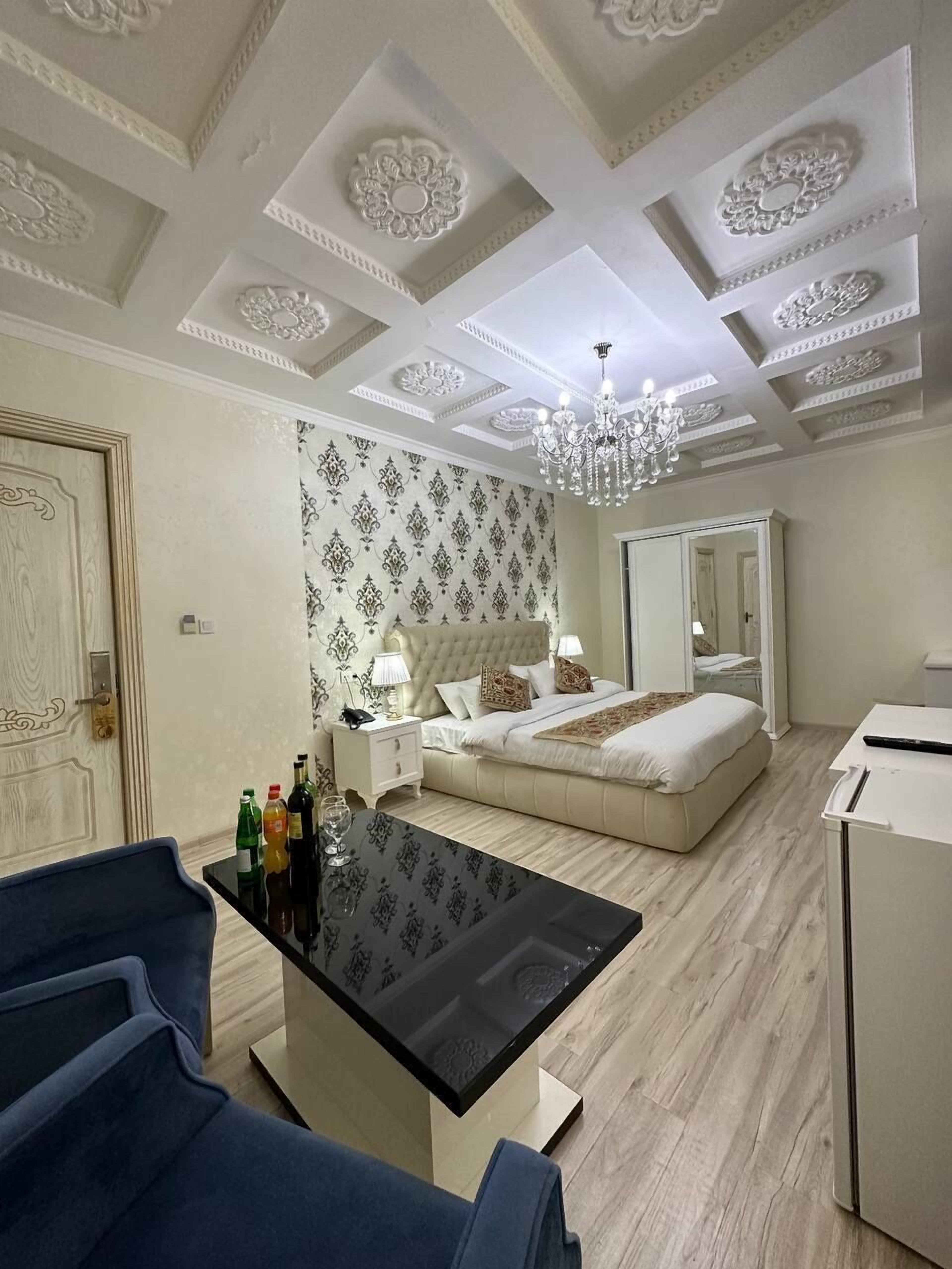 Coffres-forts dans les chambres, bureau