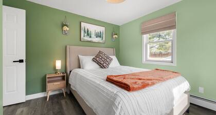 Coastal Retreat • 2BR Near Beaches & Mystic