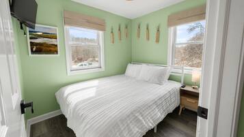 2 間睡房、可攜式嬰兒床、免費 Wi-Fi、床單