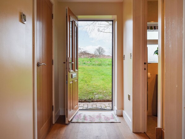 Interior - 1 bedroom accommodation in Netherseal (Netherseal)