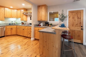 Fridge, microwave, oven, stovetop - Historic Mountain Retreat - Close to Boreal (Emigrant Gap)