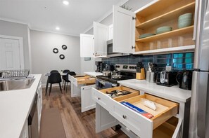 Microwave, oven, stovetop, dishwasher