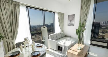 Luxury Brand New 1 BR Apartment with open view - 10 minutes to Dubai Marina