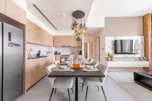 Dining - Hermes-Style | Burj Khalifa View & Infinity Pool (Dubai)