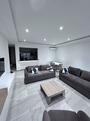 تلفزيون ذكي