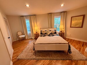 2 habitaciones, escritorio, wifi gratis y ropa de cama