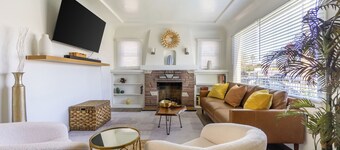 Luxury 3-Bedroom House in Marvelous San Diego