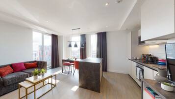 Apartment, 2 Bedrooms, Non Smoking | Living area