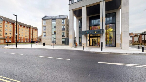 Front of property - For Students Only Canvas Capital House in Southampton (Southampton)