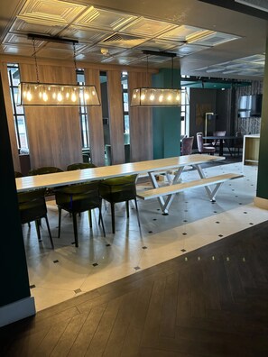 Lobby sitting area - Student Only - Nova in Central Nottingham (Nottingham)