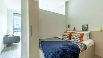 Wifi gratis y ropa de cama