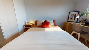 Habitación individual, para no fumadores | Cortinas blackout y wifi gratis 
