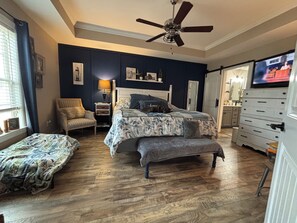 3 chambres, fer et planche à repasser, Wi-Fi, literie fournie