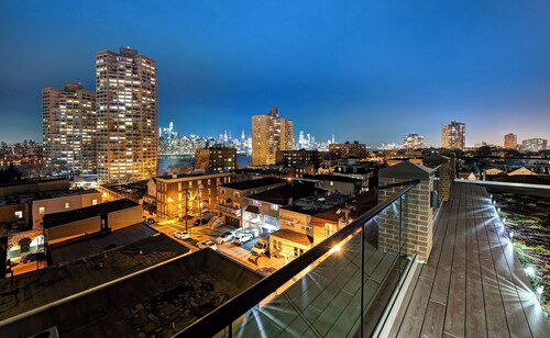 Modern 1-bedroom condo close to New York City