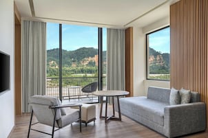 Minibar, in-room safe, blackout drapes, soundproofing