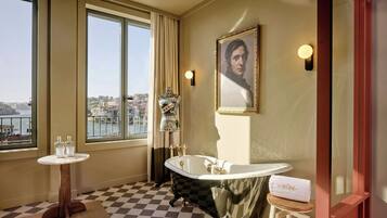 Belle Terroir | Literie hypoallergénique, articles gratuits dans le mini-bar