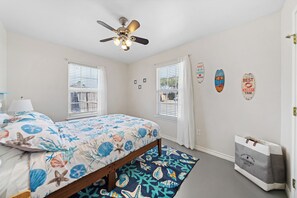 3 chambres, fer et planche à repasser, Wi-Fi gratuit, draps fournis