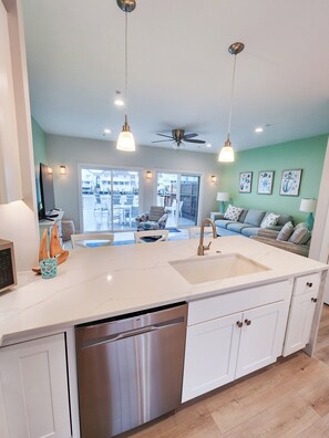 Interior - Madison Ave #6 is a luxury townhome built for your next OCMD stay! (Ocean City)