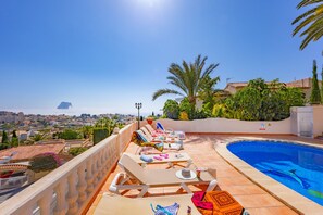 Pool - Villa Horus - Plusholidays (Calpe)