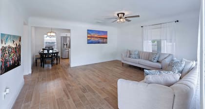 Charming 2-bedroom house in Kissimmee near Disney