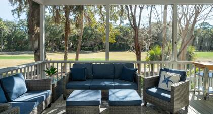 Fantastic Home 4 Br/3.5 Ba! Sleeps 10! Amenity Cards! Screen Porch! Golf Views!