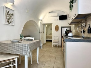 Private kitchen - Tindra House (Monopoli)
