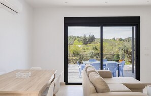 Dining - Cubo's Casa La Ibicenca / private pool / air conditioning / free wifi (Alhaurín el Grande)