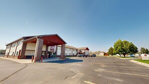 Exterior - Western Executive Inn (Billings)