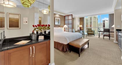 Mirai MGM @ MGM Signature