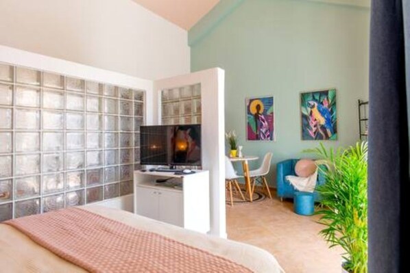 1 bedroom, iron/ironing board, WiFi, bed sheets