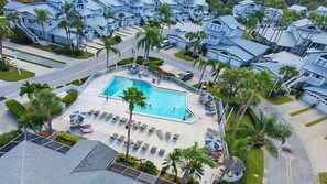 Pool - Bayfront Siesta Key condo - 2 heated pools - tennis and pickleball - beach access - GBB 1351 (Siesta Key)