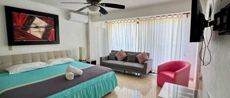3 bedrooms, in-room safe, free WiFi, bed sheets