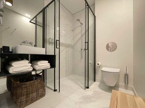 Hair dryer, towels - Studio.Ø3 City View (Porto)