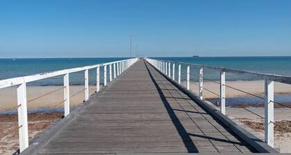 Serenity by the Sea in Largs North