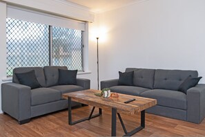 Apartment | 2 bedrooms - Salisbury Budget-stay (Adelaide)