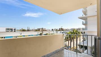 Apartment, Balcony | Balcony