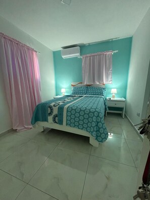 Standard Single Room, 1 Double Bed | Free WiFi