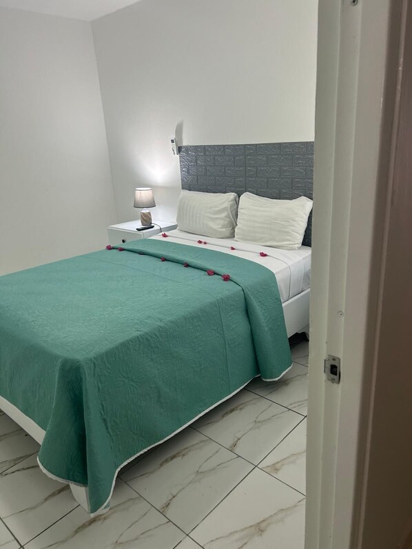 Standard Single Room, 1 Double Bed