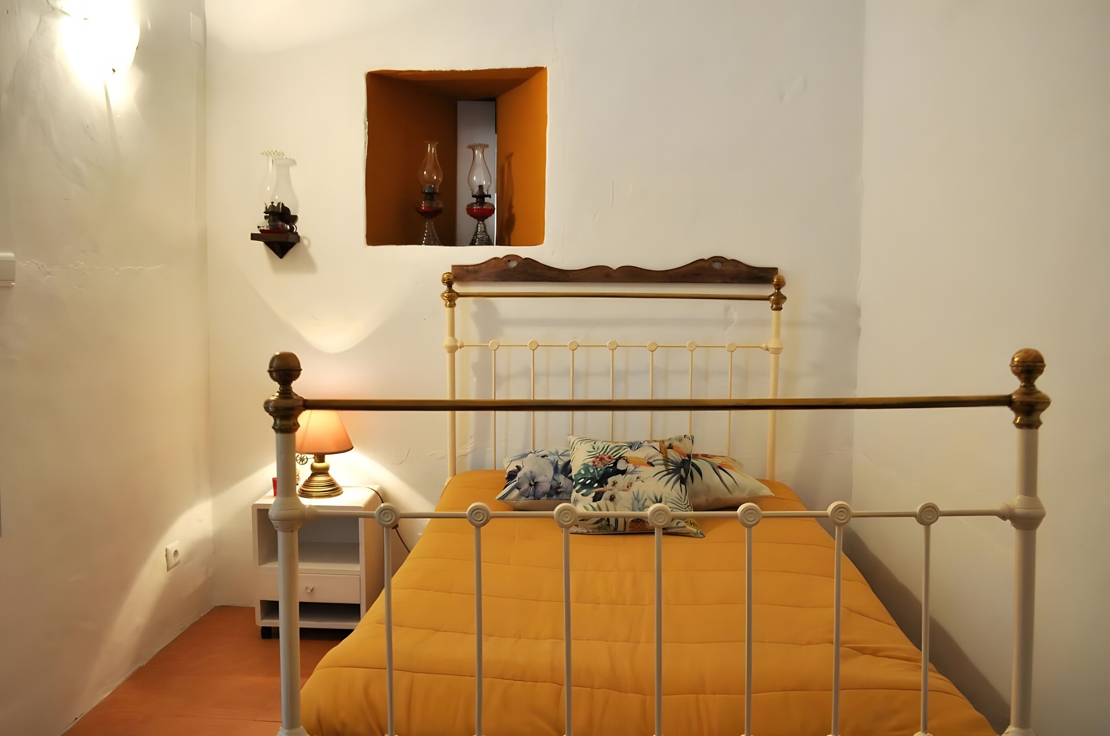 3 habitaciones, wifi gratis y ropa de cama 